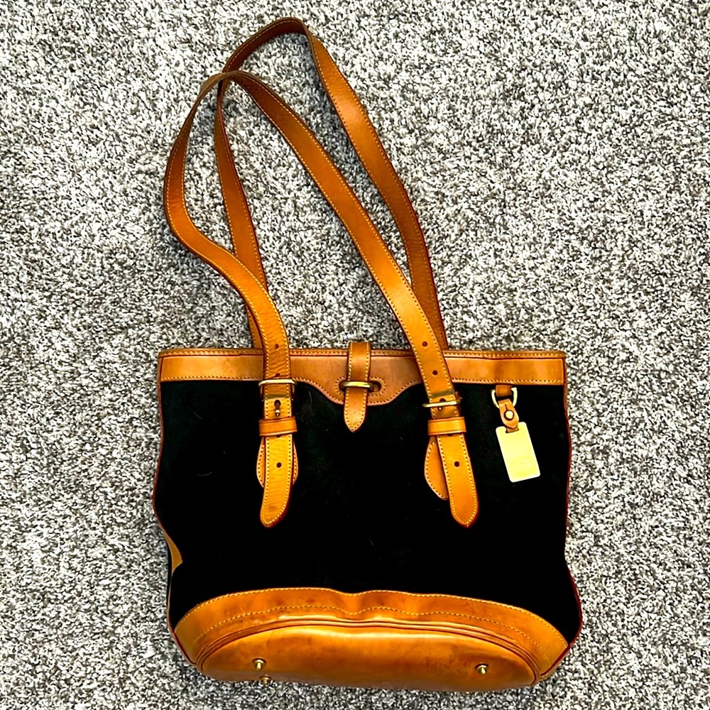 Dooney and Bourke bag in black and tan!